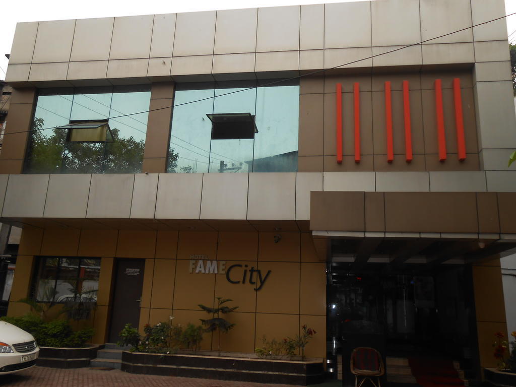 Hotel Fame City Guwahati Dış mekan fotoğraf